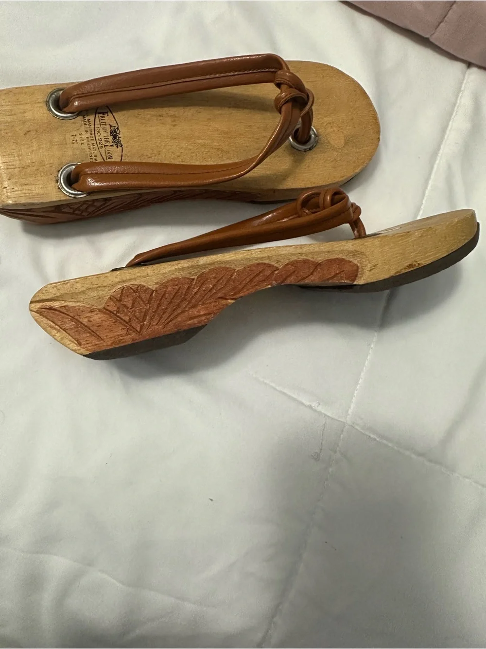 Vintage Fruit of the Loom Wooden Sandals Slides Carved Platform Size 7-7.5